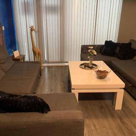 2 Bedroom Free Parking By Concert Square Sleeps 8 ليفربول المظهر الخارجي الصورة