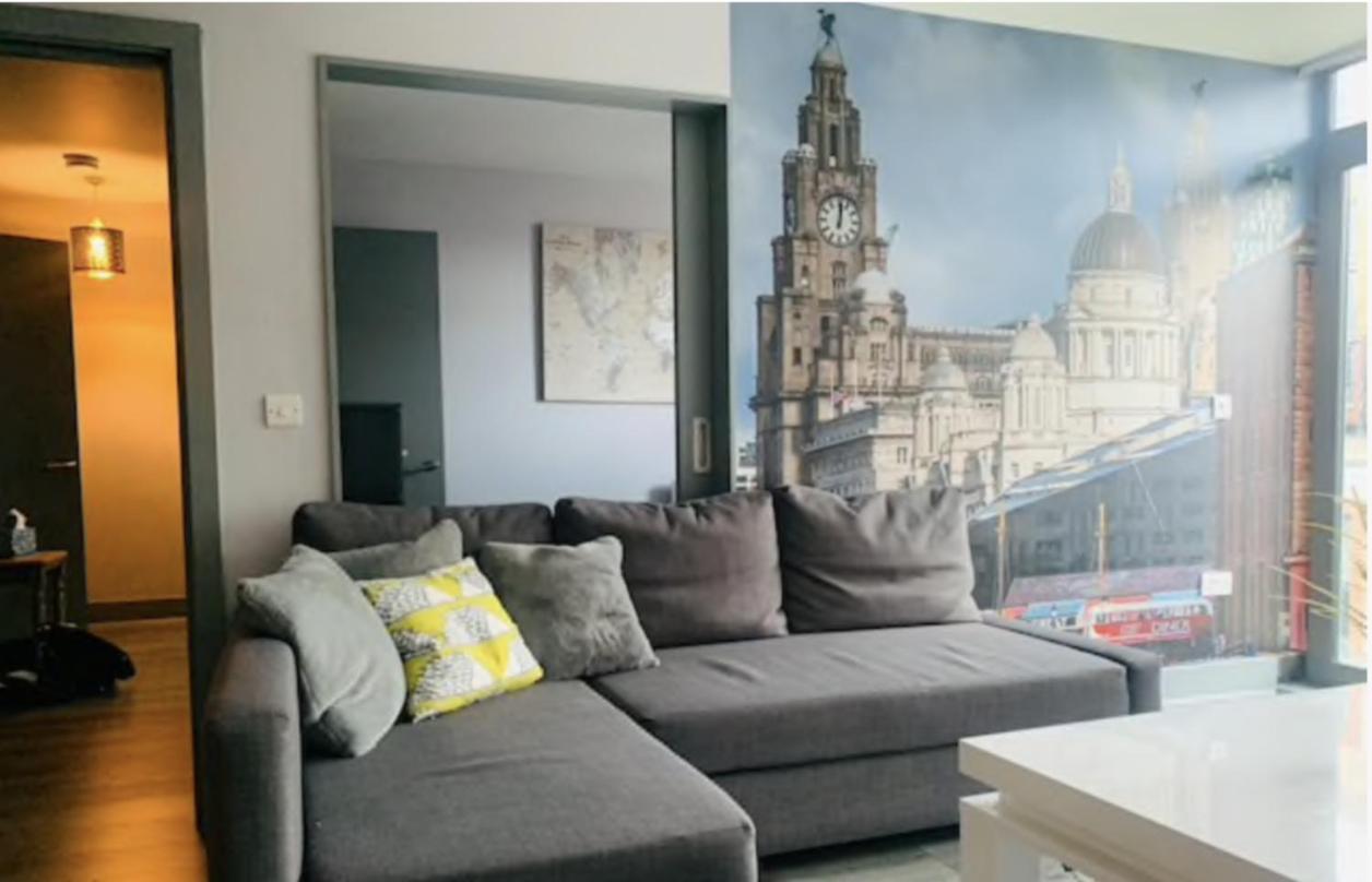 2 Bedroom Free Parking By Concert Square Sleeps 8 ليفربول المظهر الخارجي الصورة