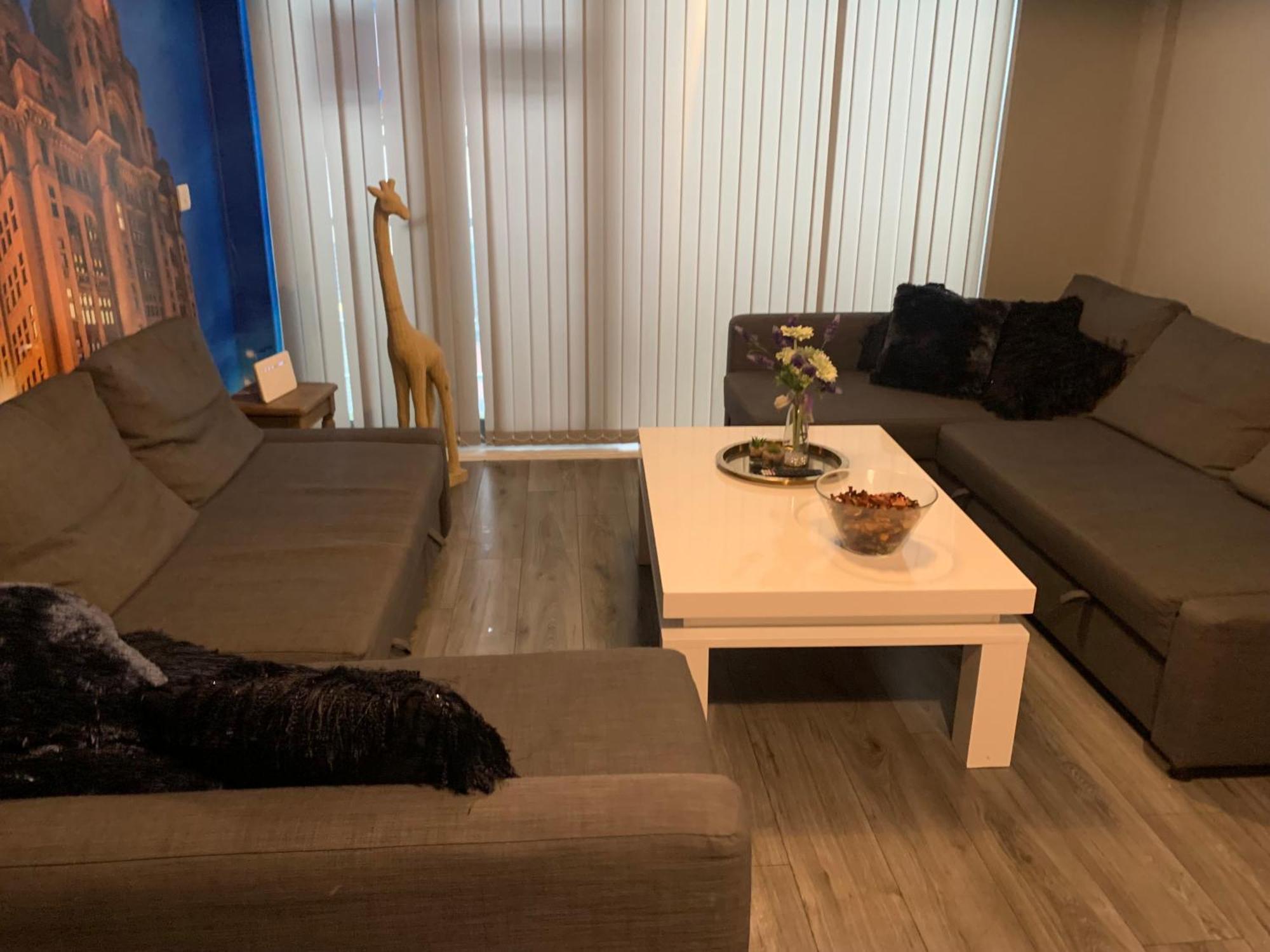 2 Bedroom Free Parking By Concert Square Sleeps 8 ليفربول المظهر الخارجي الصورة